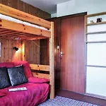Lägenhet Les Periades By Interhome Chamonix