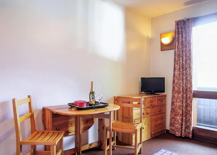 Les Periades By Interhome Daire